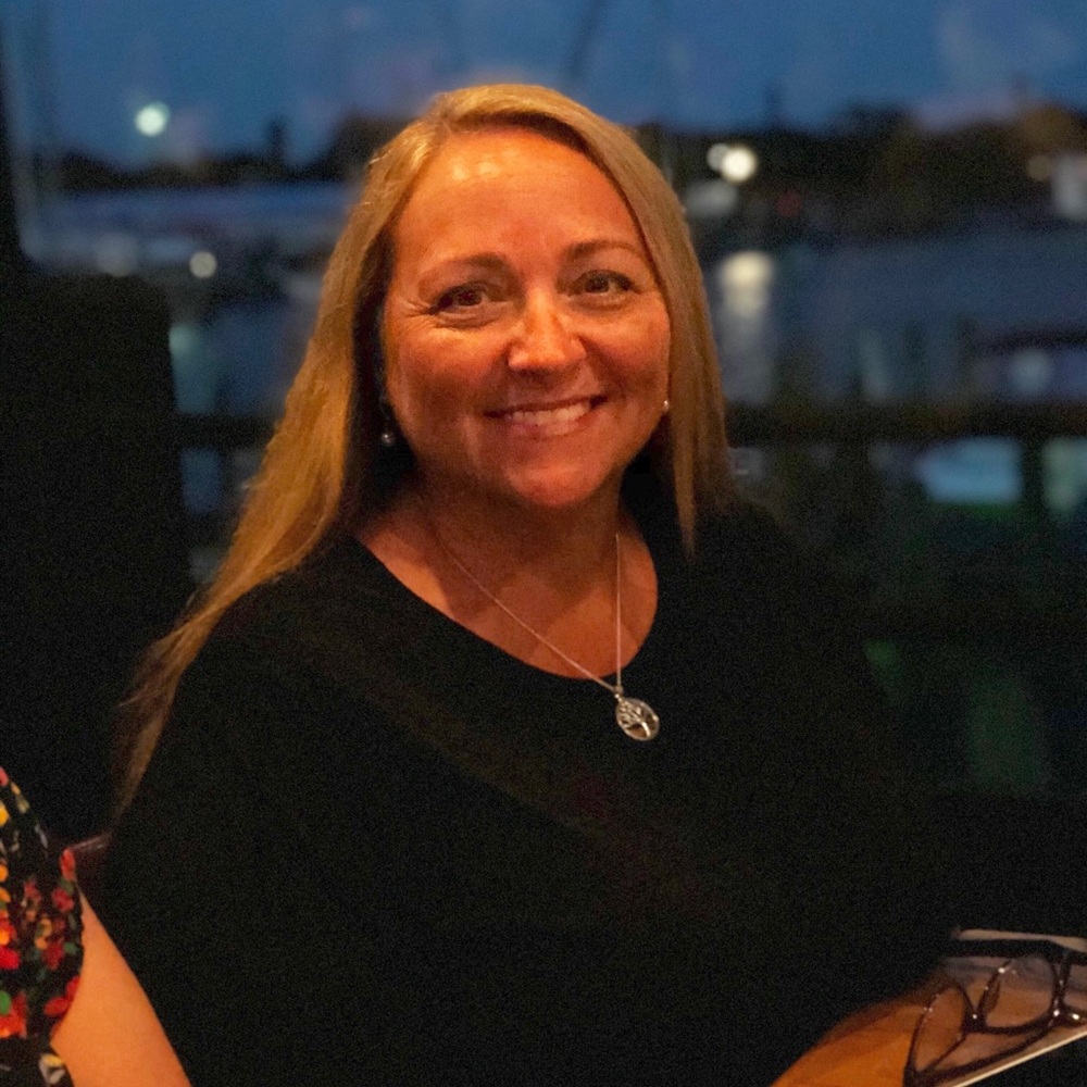 Meet your Posher, Laura